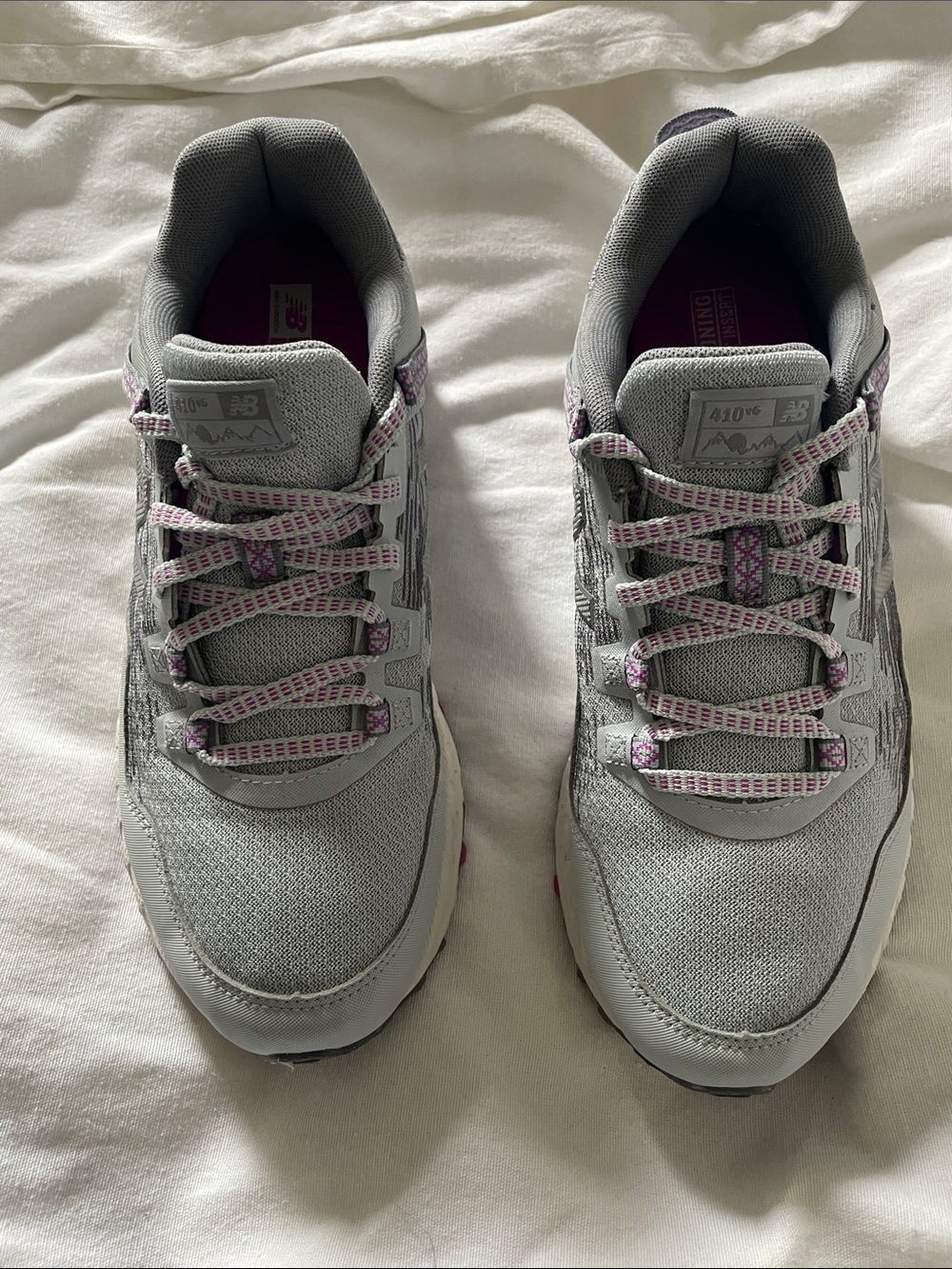 New Balance Women’s Gray and Pink Lace-Up Athletic Sneakers